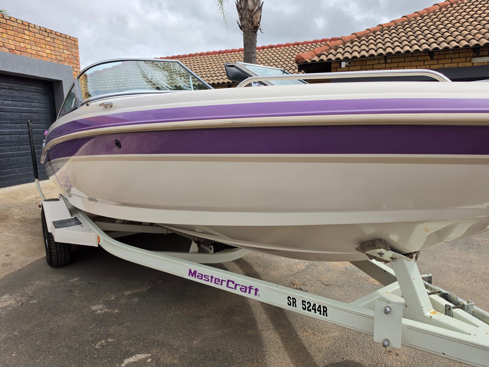 BOWRIDER – MASTERCRAFT MARISTAR 210